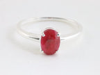 Fijne hoogglans zilveren ring met robijn afbeelding 4