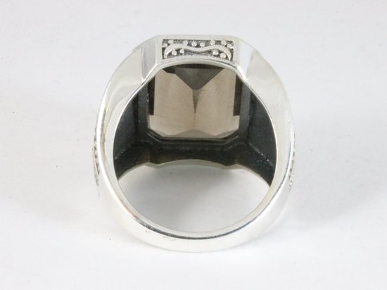 Zware bewerkte zilveren ring met rookkwarts afbeelding 3