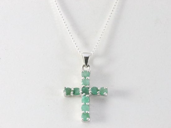 Fijne zilveren kruishanger met smaragd aan ketting afbeelding 4