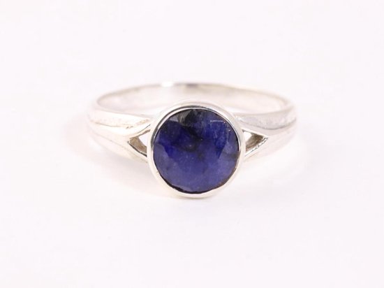 Zilveren ring met blauwe saffier afbeelding 4