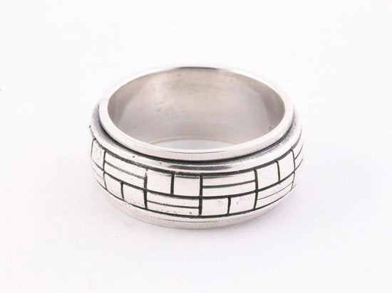 Zware zilveren geluksring met blokmotief afbeelding 1