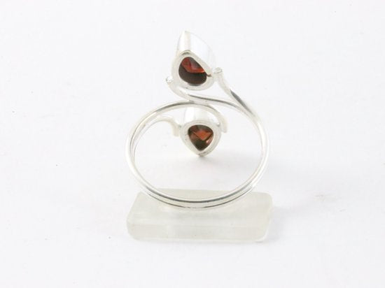 Fijne zilveren ring met granaat afbeelding 3