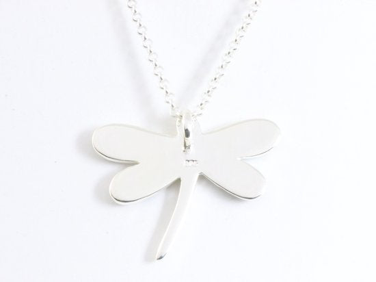 Zilveren libelle hanger met abalone schelp aan ketting afbeelding 3