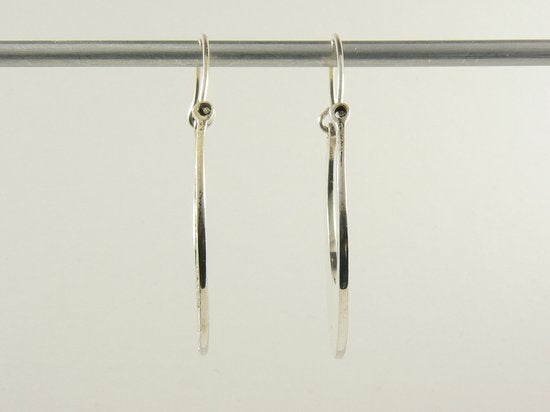 Grote fijn bewerkte zilveren oorringen afbeelding 2