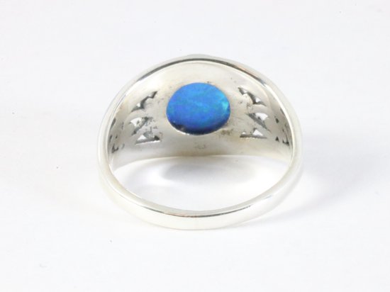 Opengewerkte zilveren ring met blauwe opaal afbeelding 3