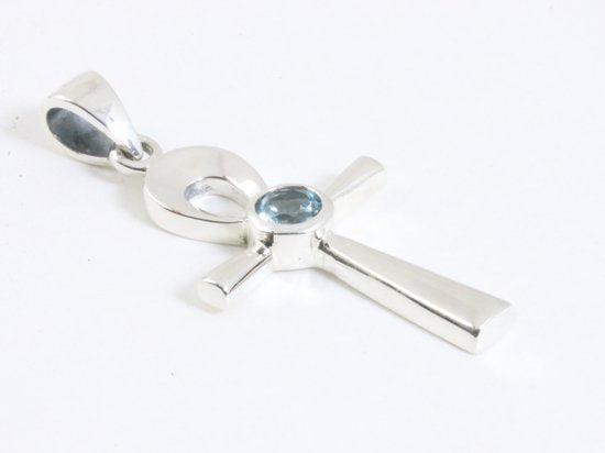 Fijne zilveren ankh hanger met blauwe topaas afbeelding 2