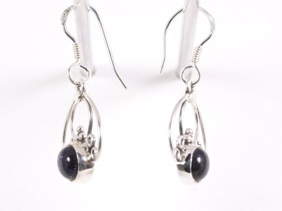 Opengewerkte zilveren oorbellen met blauwe zonnesteen afbeelding 2