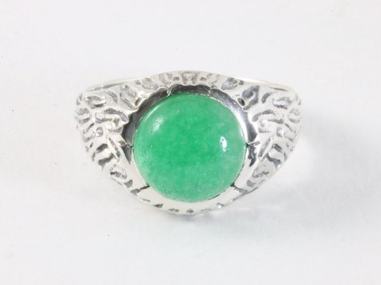 Bewerkte zilveren ring met jade afbeelding 4