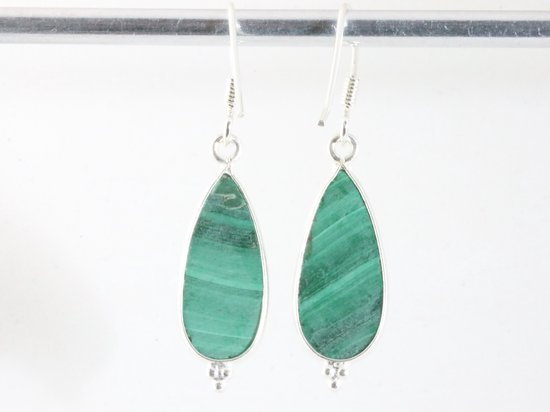 Druppelvormige zilveren oorbellen met malachiet afbeelding 3