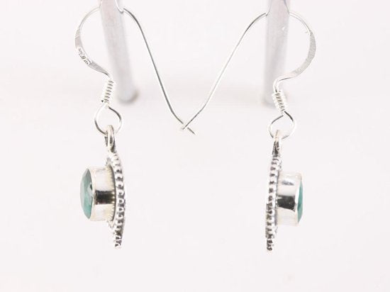 Fijne bewerkte ronde zilveren oorbellen met robijn afbeelding 2