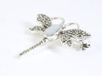 Zilveren libelle broche met parelmoer afbeelding 2