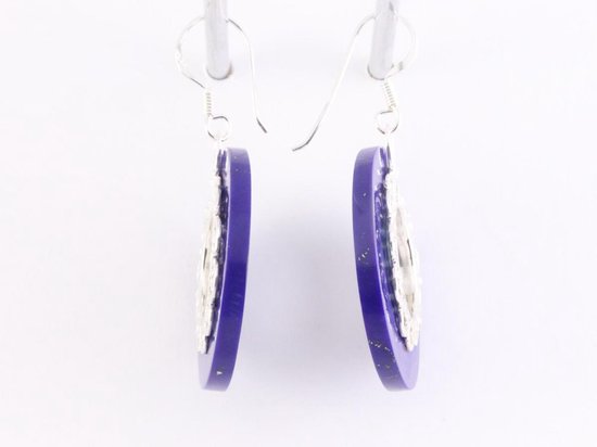 Grote ronde bewerkte zilveren oorbellen met lapis lazuli afbeelding 2