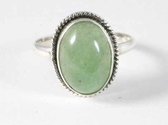 Bewerkte ovale zilveren ring met groene aventurijn afbeelding 4
