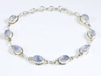 Zilveren armband met regenboog maansteen afbeelding 1