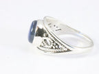 Opengewerkte zilveren ring met blauwe opaal afbeelding 2