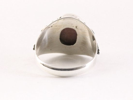 Bewerkte zilveren ring met rhodoniet afbeelding 3