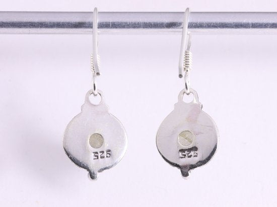 Fijne bewerkte zilveren oorbellen met labradoriet afbeelding 3