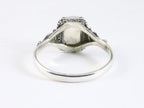 Fijne bewerkte zilveren ring met regenboog maansteen afbeelding 3
