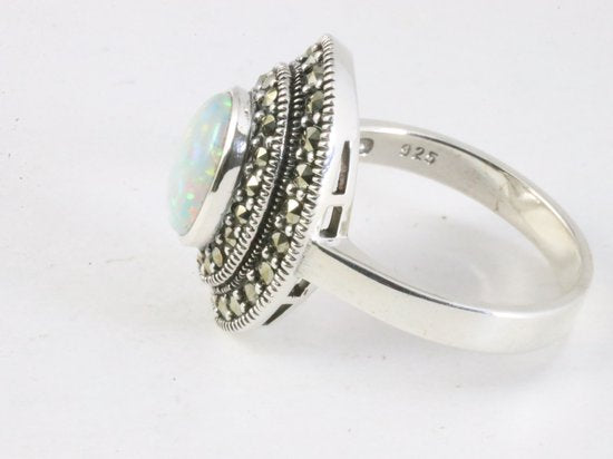 Zilveren ring met welo opaal en marcasiet afbeelding 2