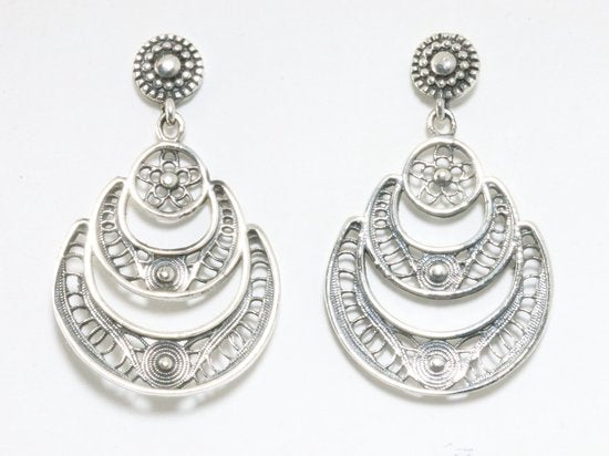 Traditionele zilveren filigrein oorstekers afbeelding 1