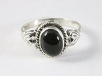 Bewerkte zilveren ring met onyx afbeelding 4