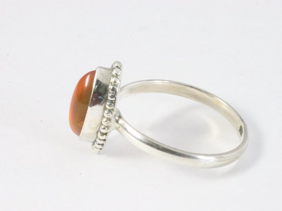 Fijne bewerkte ring met carneool afbeelding 2