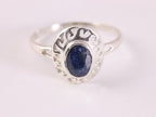 Fijne opengewerkte zilveren ring met blauwe saffier afbeelding 4