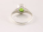 Zilveren ring met peridoot afbeelding 3
