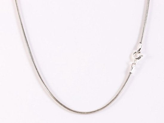 Traditionele bewerkte zilveren hanger met abalone schelp aan snake ketting afbeelding 5