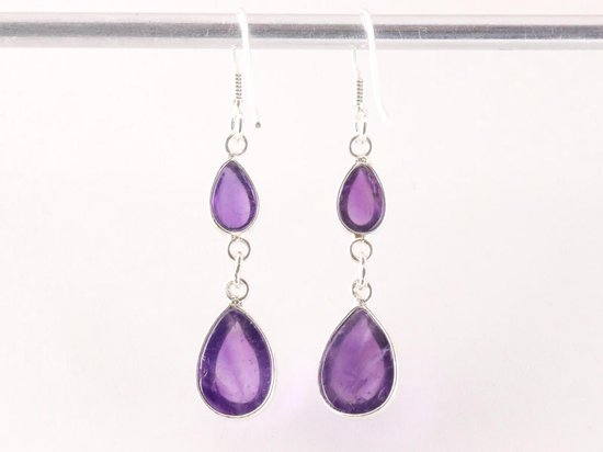 Fijne lange zilveren oorbellen met amethist afbeelding 3