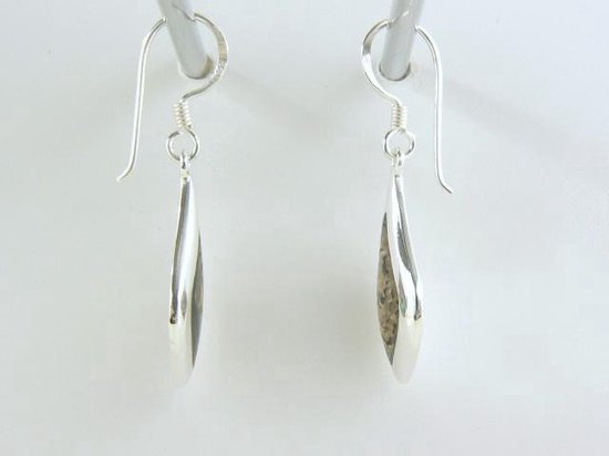 Druppelvormige zilveren oorbellen met abalone schelp afbeelding 2