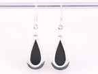 Grote druppelvormige zilveren oorbellen met onyx afbeelding 3