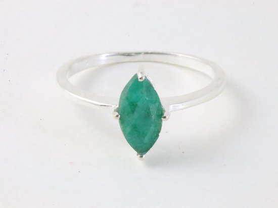 Fijne hoogglans zilveren ring met smaragd afbeelding 4