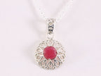 Fijne ronde opengewerkte zilveren hanger met robijn aan ketting afbeelding 4