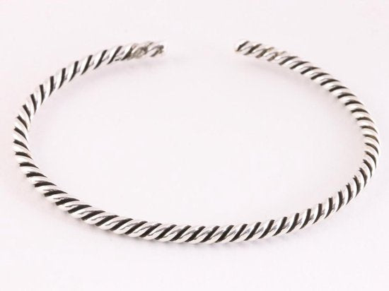 Fijne ronde zilveren klemarmband afbeelding 1