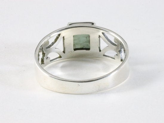 Opengewerkte zilveren ring met aquamarijn afbeelding 3