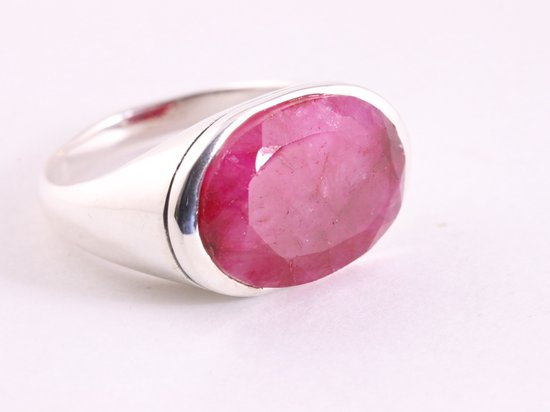 Zilveren ring met robijn afbeelding 1