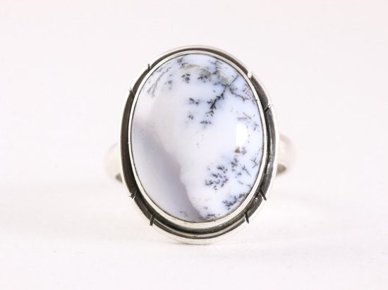 Ovale zilveren ring met dendriet opaal afbeelding 4