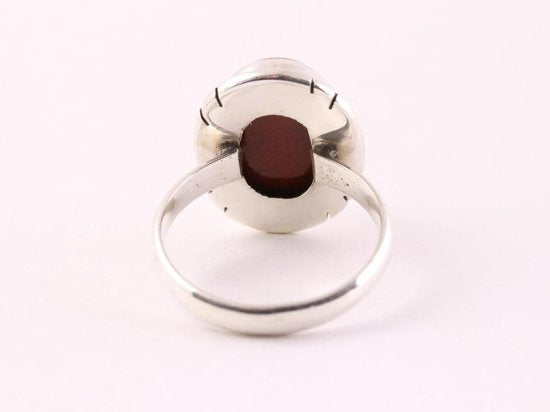 Ovale zilveren ring met rode jaspis afbeelding 3