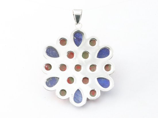 Traditionele bewerkte zilveren hanger met lapis lazuli en rode koraal steen afbeelding 3