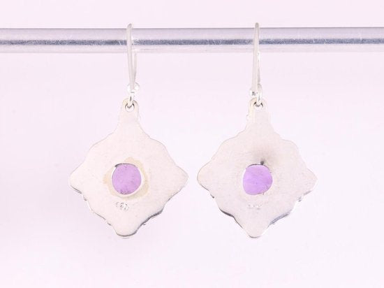 Bewerkte zilveren oorbellen met amethist afbeelding 3