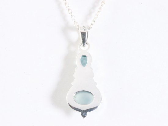 Fijne bewerkte zilveren hanger met aqua chalcedoon en blauwe topaas aan ketting afbeelding 3