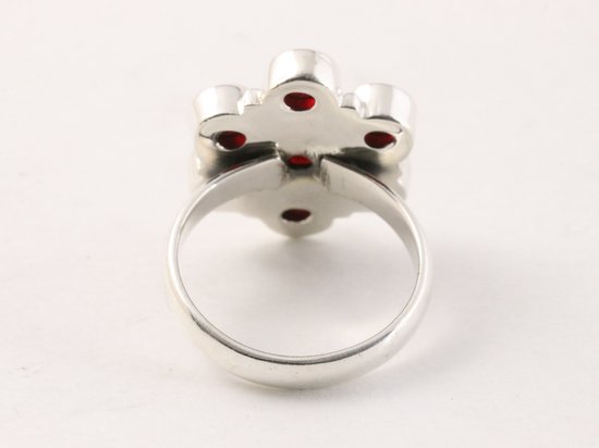 Zilveren ring met granaat afbeelding 3
