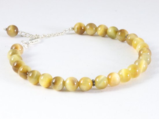 Armband van kattenoog kwarts stenen en zilveren kralen afbeelding 2