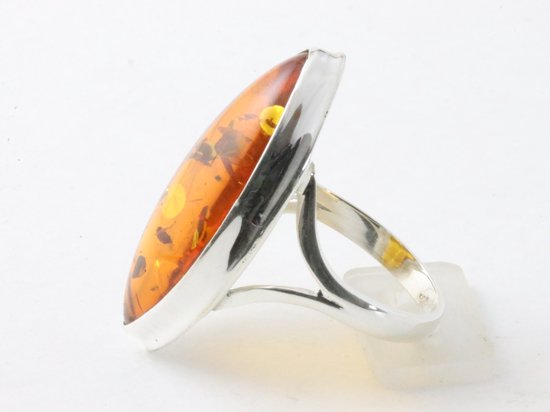 Langwerpige hoogglans zilveren ring met amber afbeelding 2