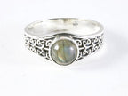 Bewerkte zilveren ring met labradoriet afbeelding 4