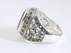 Zware zilveren ring met granaat en marcasiet afbeelding 2