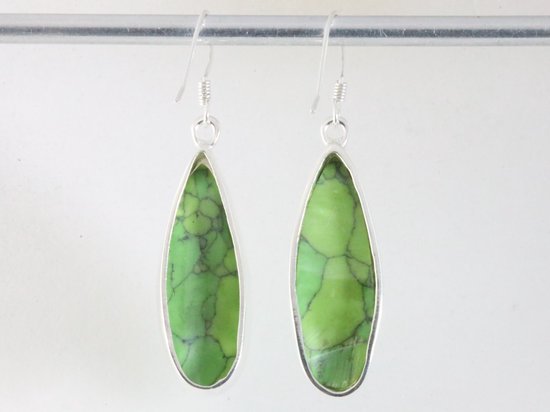 Lange zilveren oorbellen met groene koperturkoois afbeelding 3