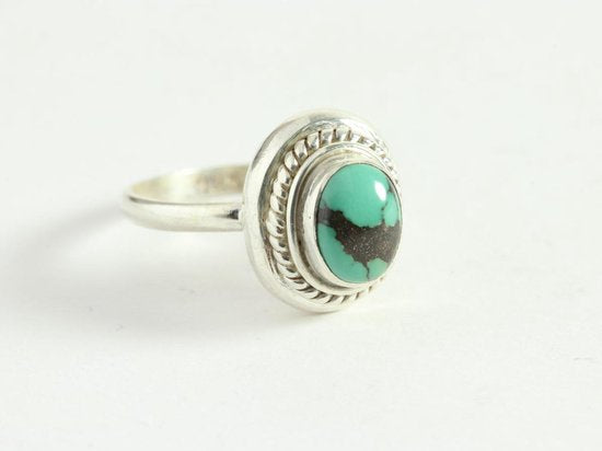Bewerkte zilveren ring met groene turkoois afbeelding 1