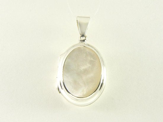 Ovaal zilveren medaillon met parelmoer afbeelding 4